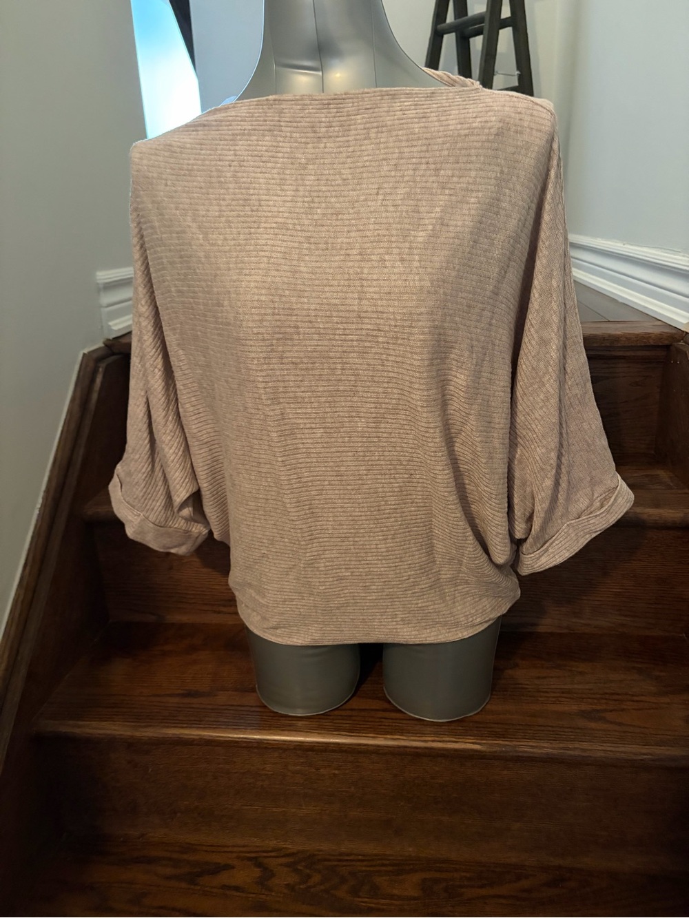 Soft Ribbed Scoop Neck Womens Sweater -Light Purple